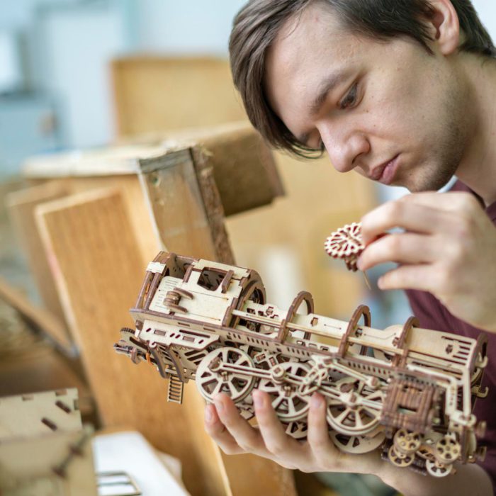 Automata Making: Live Zoom Workshop – Make and Master